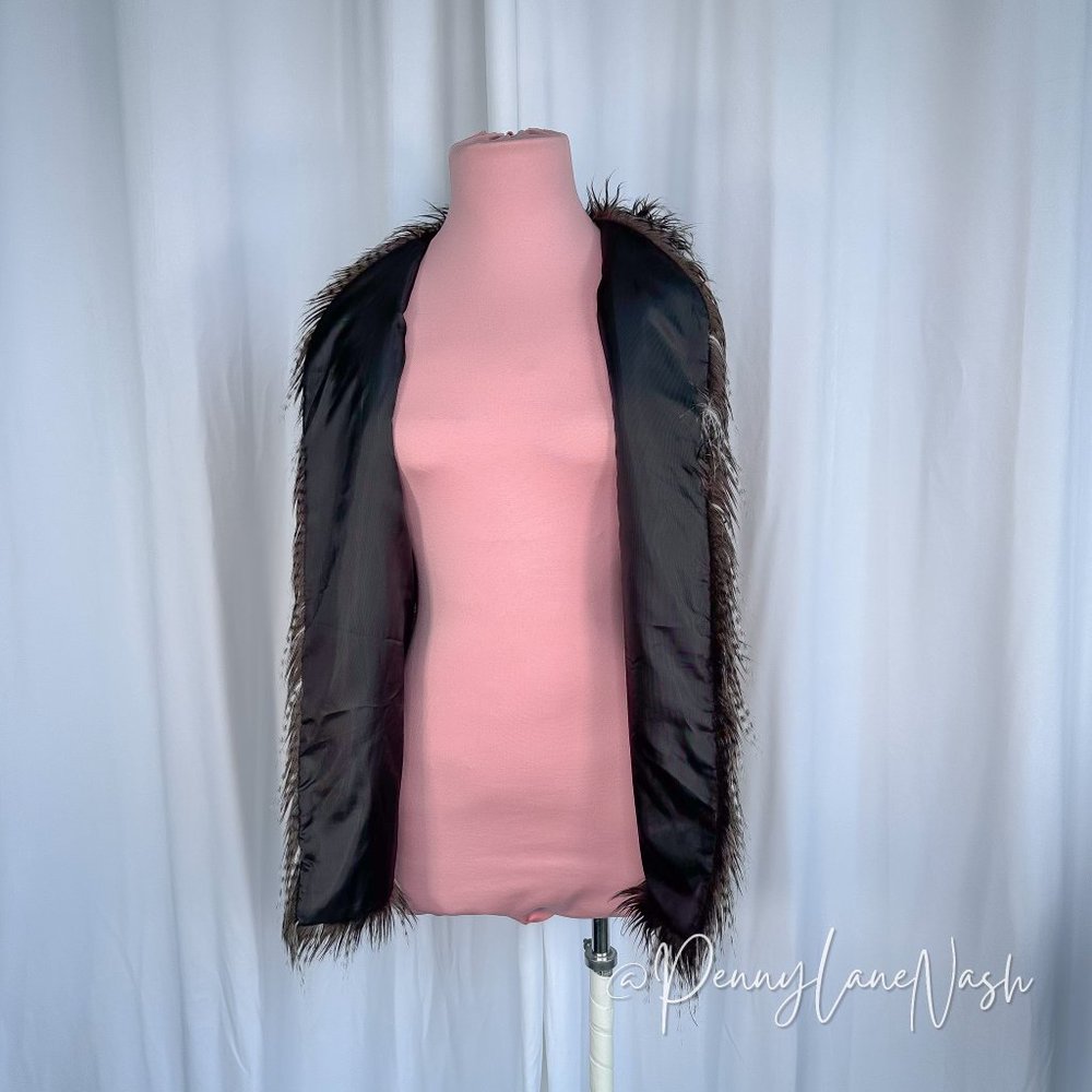 Rue21 Faux Fur Hook Winter Vest - Picture 9 of 9